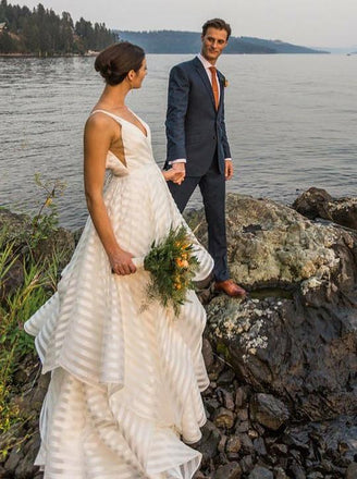 Generous A-Line Deep V-Neck Sleeveless Backless Off White Organza Wedding Dress DMF77