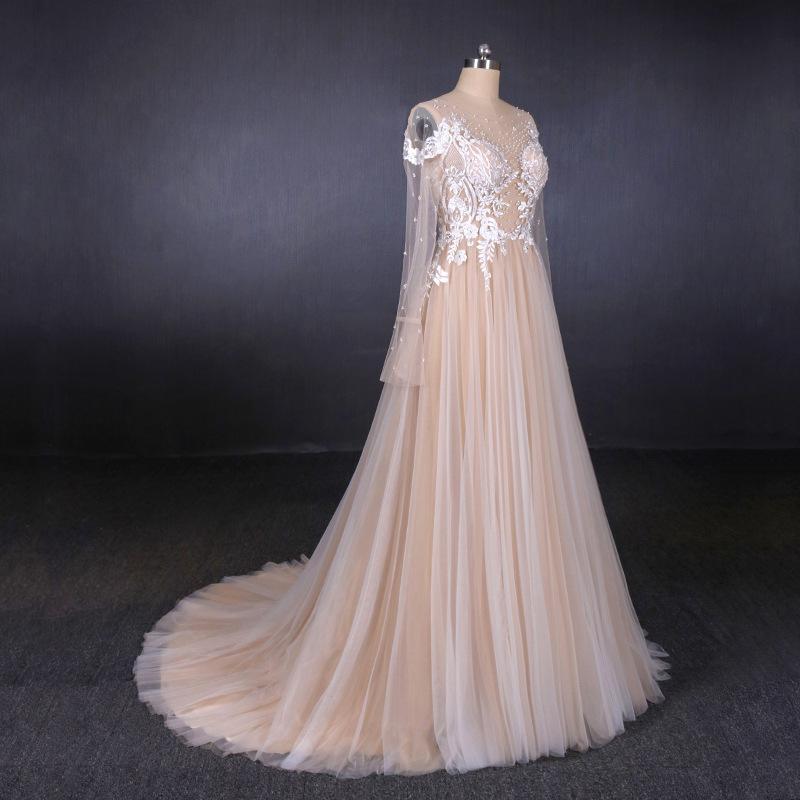 Charming A Line Long Sleeves Lace Appliques Tulle Wedding Dress DMQ30