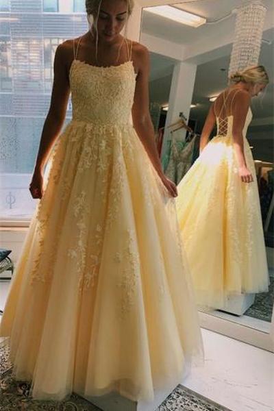 A-Line Yellow Spaghetti Straps Tulle Long Prom Dresses With Appliques DMS48