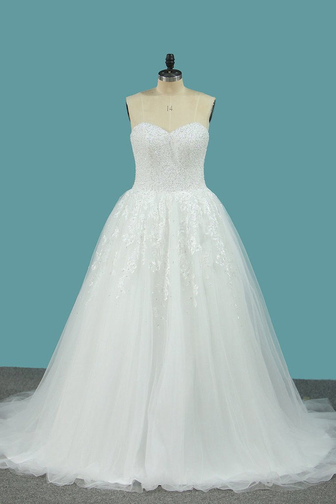 Sweetheart Tulle A Line Wedding Dresses With Applique Beads Sweep Train DME75