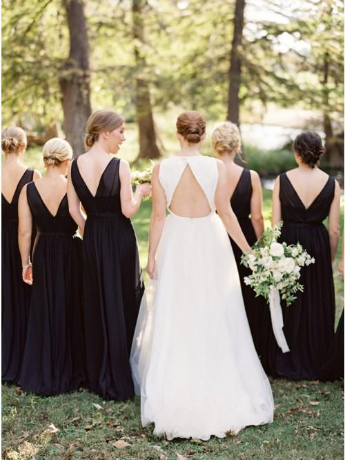 A-Line Round Neck Floor-Length Navy Blue Chiffon Bridesmaid Dress DMR93