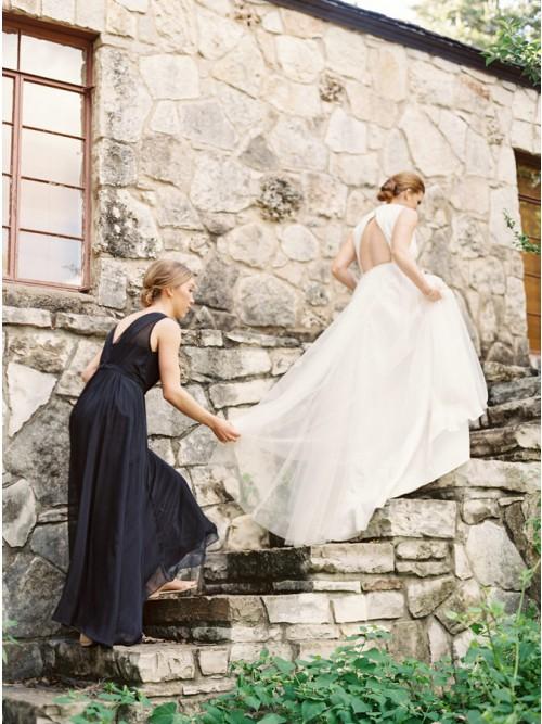 A-Line Round Neck Floor-Length Navy Blue Chiffon Bridesmaid Dress DMR93