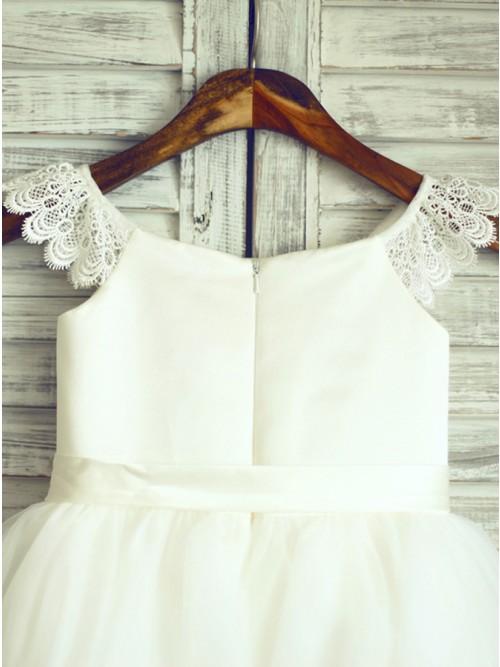 A-Line Round Neck White Flower Girl Dress with Sash Lace DMP26