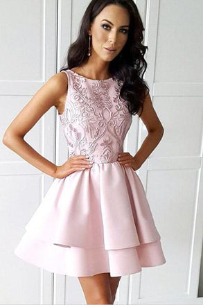 Pretty Bateau Short Pink Satin Homecoming Party Dresses with Appliques DMO51