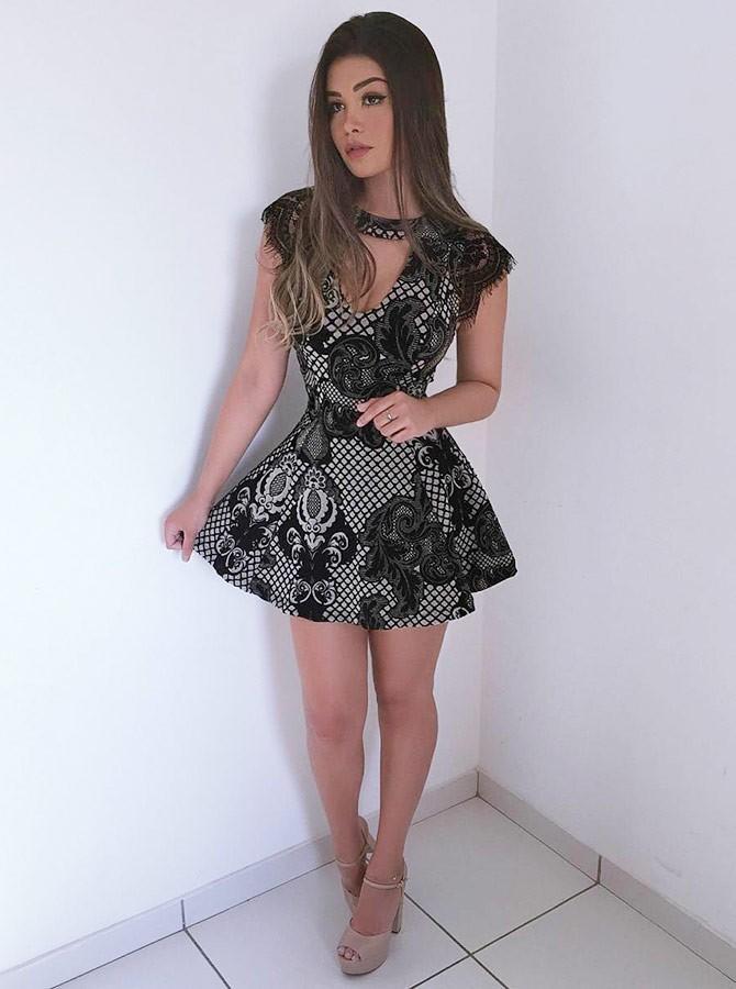 Jewel Short Mini Dress Cap Sleeve Black Lace Appliques Party Dress DMM41