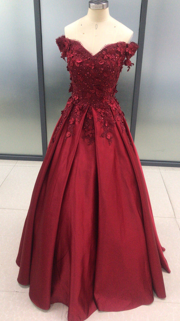 Ball Gown Burgundy Sleeveless Off the Shoulder Lace Applique Prom Dresses DMC77