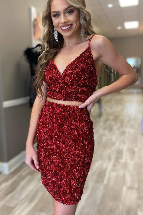 Two Pieces Tight Burgundy Sequins Sheath Short Homecoming Dresses DMHD28