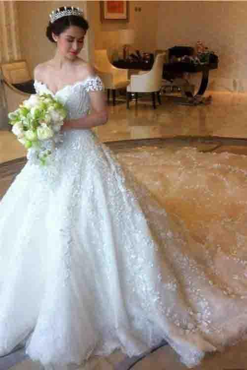 Ball Gown Romantic Long Train Luxury Off the Shoulder Wedding Dresses DME97