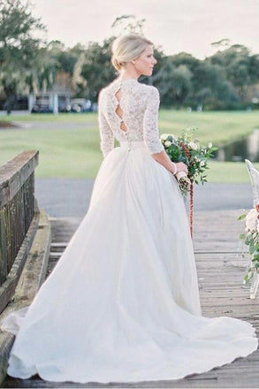 Romantic Ivory Tulle Lace A-line V-neck Sweep Train Wedding Dresses DMW17