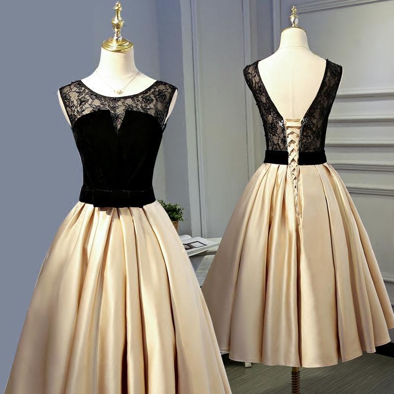 A Line Round Neck Satin Short Homecoming Dresses With Black Lace DMN48