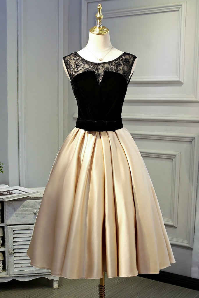 A Line Round Neck Satin Short Homecoming Dresses With Black Lace DMN48