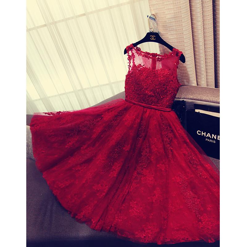 Charming Red A Line Lace Short Sleeveless Homecoming Dresses DMD9