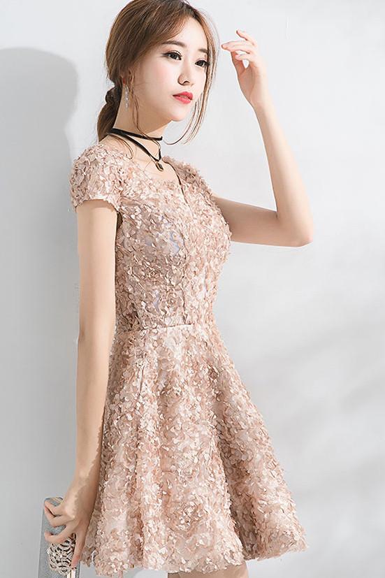 Beautiful A Line Short Sleeves Mini Lace Homecoming Dresses DMC52