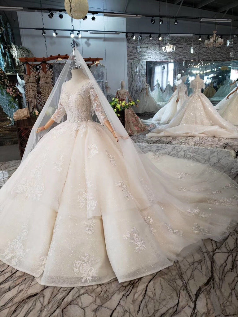 Elegant Scoop Ball Gown Wedding Dresses, 3/4 Sleeves Wedding Gown DMJ97