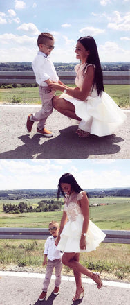 A-Line White Crew Neck Cap Sleeves Appliques Ball Gown Homecoming Dress DM378