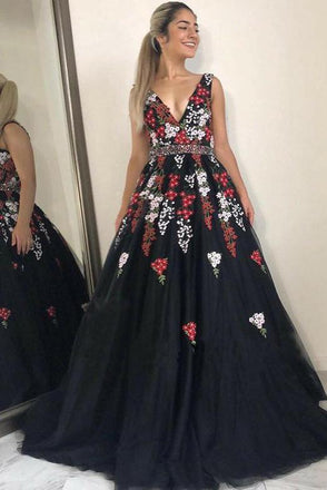 Charming V-Neck Black Floral Appliques Beading Sleeveless Long Prom Dress DMI40