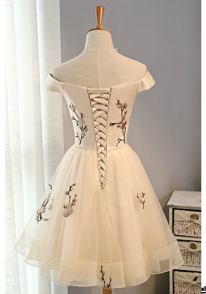 Pink Embroidery Homecoming Dresses,Tulle Short Party Dresses,A Line Prom Dresses DM495