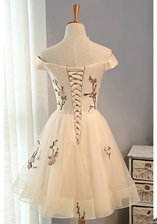 Pink Embroidery Homecoming Dresses,Tulle Short Party Dresses,A Line Prom Dresses DM495