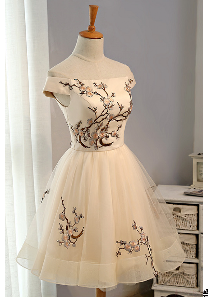Pink Embroidery Homecoming Dresses,Tulle Short Party Dresses,A Line Prom Dresses DM495