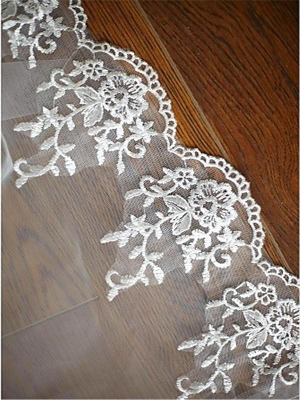 A-line/Princess Spaghetti Straps Sleeveless Beading Organza Flower Girl Dresses With Lace DM721