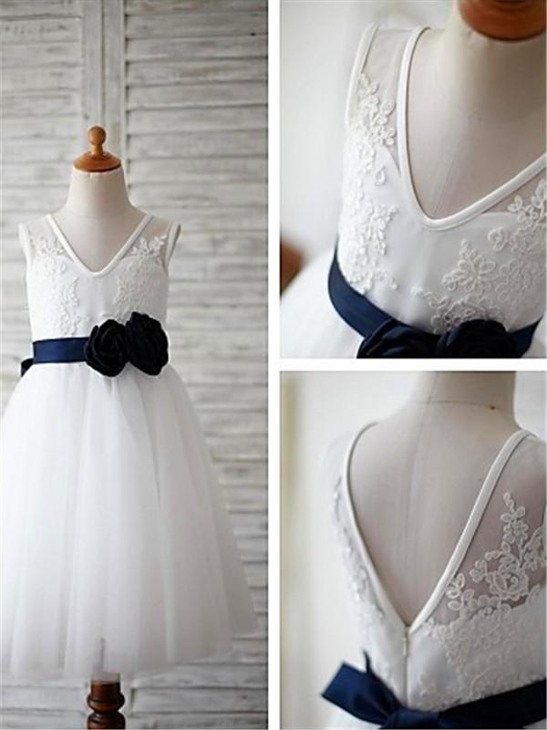 A-line V-neck Sleeveless Appliques Flower Floor-Length Tulle Flower Girl Dresses DM720