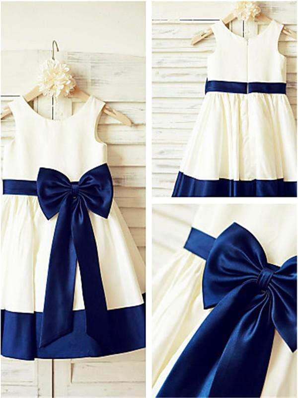 A-line Scoop Sleeveless Bowknot Tea-Length Satin Flower Girl Dresses With Blue Sash DM711