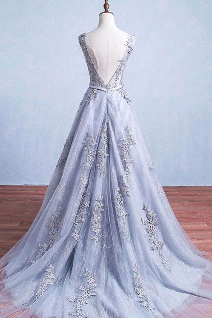 Glamorous A-Line Round Neck Gray Tulle Ball Gown Long Prom Dress DM142