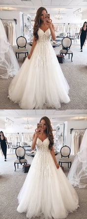 Elegant A-Line Spaghetti Straps Long Tulle Wedding Dress with Appliques DMF1