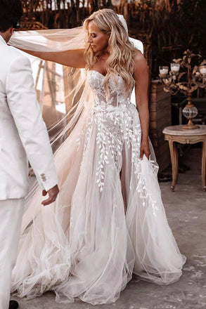 A-line Sweetheart Lace Appliques Bohemian Wedding Dress with Slit DM1978