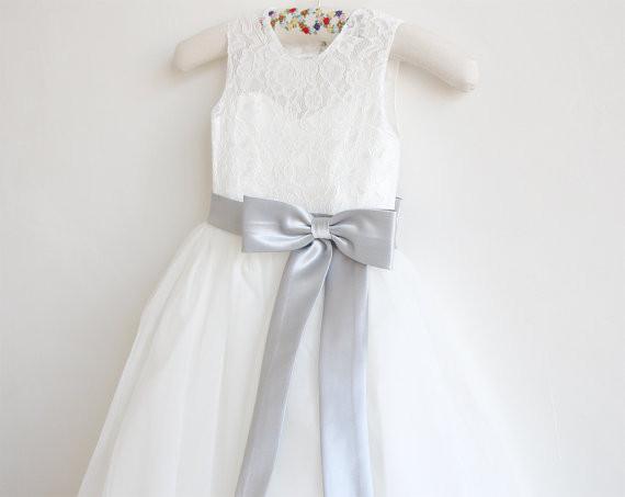 Light Ivory Lace Tulle Sleeveless Long Flower Girl Dress With Silver Sash/Bowss DM214