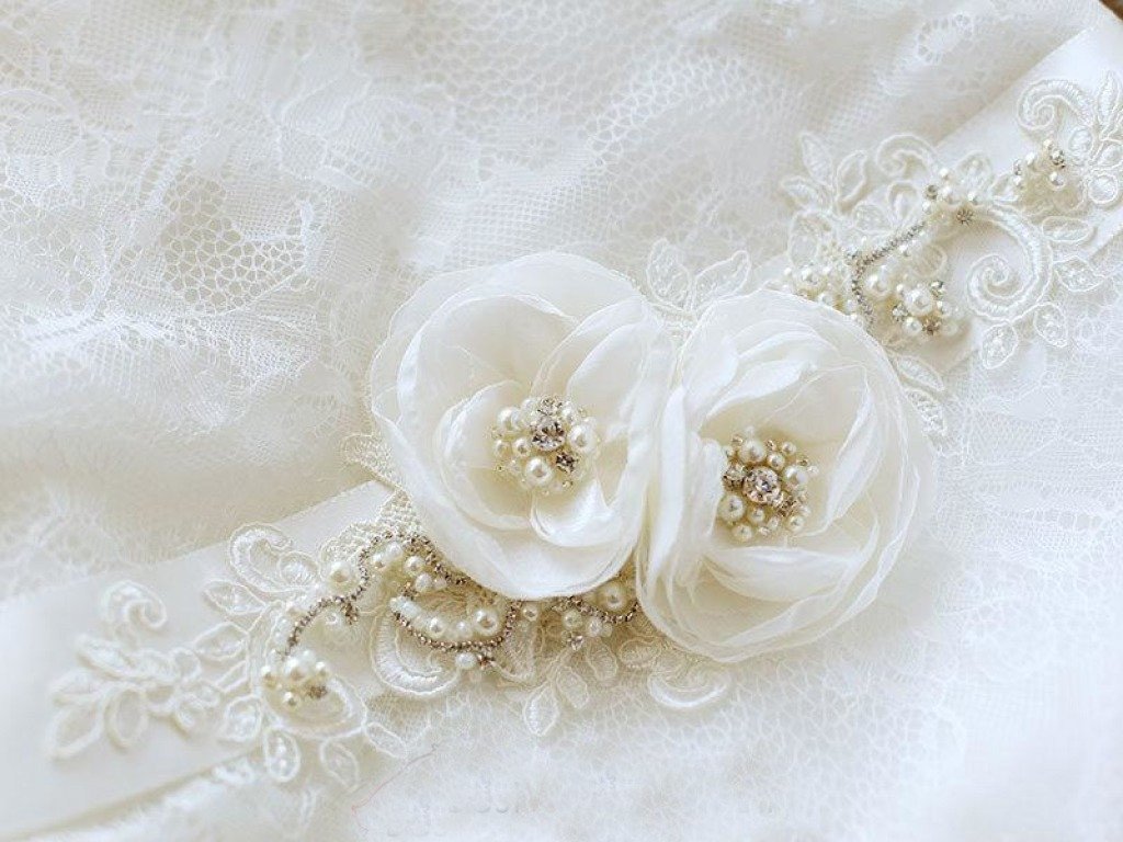 Flower Wedding Belt Lace Applique Floral Bridal Sash with Pearls BS10