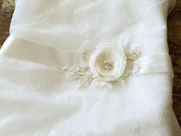 Ivory Floral Bridal Belt Applique Lace Applique Sash Beaded Pearls BS11