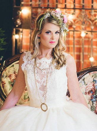 Elegant Off White Lace Appliques A-line Chapel Train Wedding Dresses with Sash DMB05