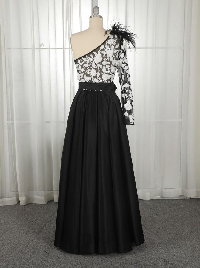 A-Line One-Shoulder Black Long Lace Appliqued Split Prom Dress with Pockets DMJ11
