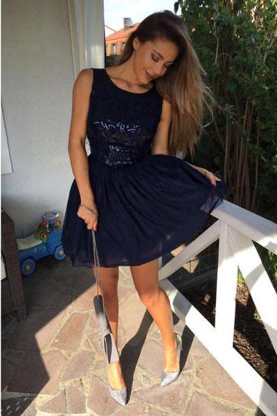 Popular Round Neck Sleeveless Sequins Elegant Dark Blue Homecoming Dresses DMC87