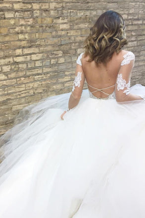 Romantic Ball Gown Long Sleeves Appliques Ivory Tulle Wedding Dress Bridal Gown DM888