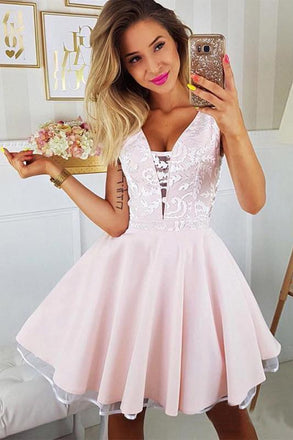 Pink Appliqued A Line Homecoming Dresses V Neck Short Hoco Dress DMO9
