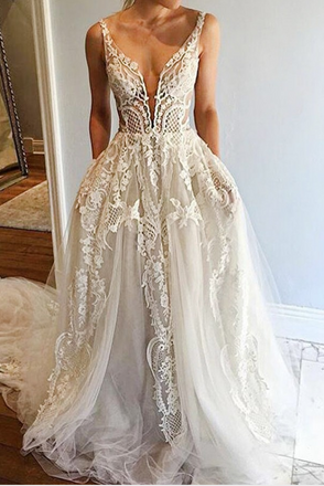 Off White Long A Line V Neck Tulle Prom Dresses With Pockets DMB48