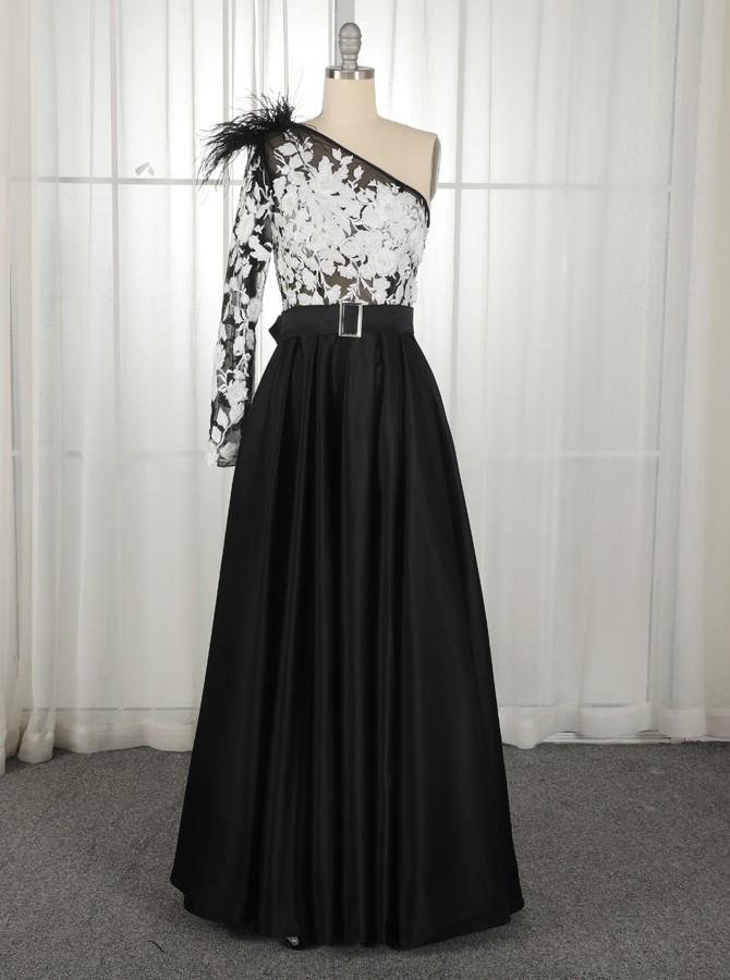 A-Line One-Shoulder Black Long Lace Appliqued Split Prom Dress with Pockets DMJ11