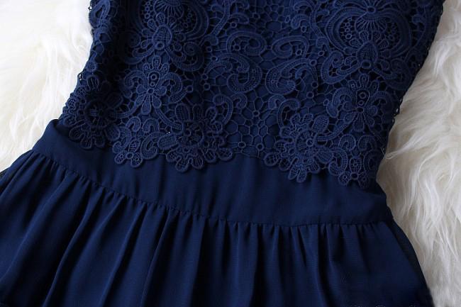 A-line Mini Navy Blue Sleeveless Crew Short Homecoming Dresses With Lace DMD10