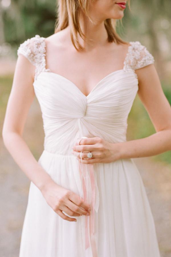 Elegant Cap Sleeve Long Chiffon Sweetheart Pleat Beach Wedding Dress DM530