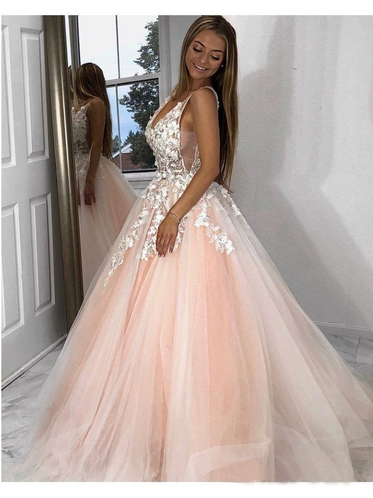 Stunning Lace Applique Ball Gown Long Ball Gowns Prom Dresses Quinceanera Dress DMN86