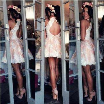 Cute A-line Halter Pink Short Homecoming Dresses Lace Appliques DMA91