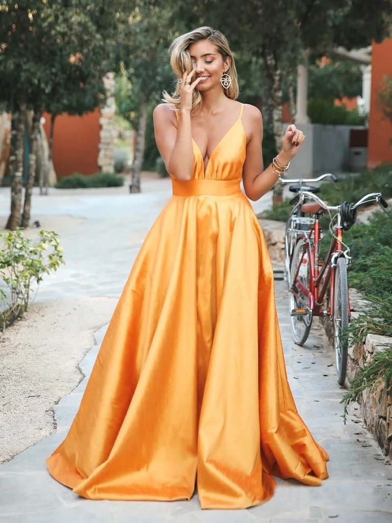 Orange Spaghetti-Straps Elegant V-Neck Backless Sleeveless Prom Dresses DMN7