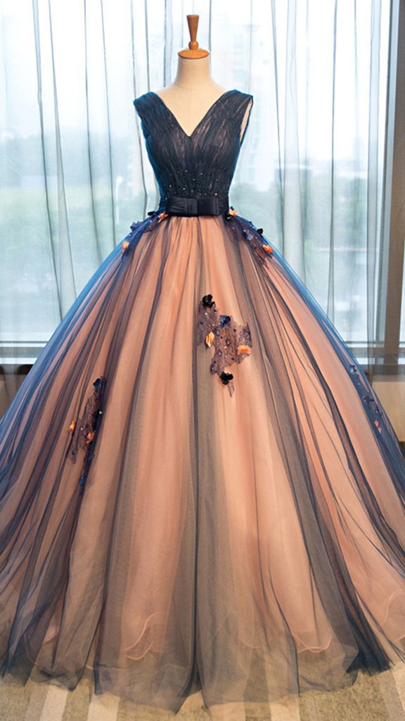 Pretty tulle v-neck applique A-line long evening dresses ,ball gown prom dress DM195