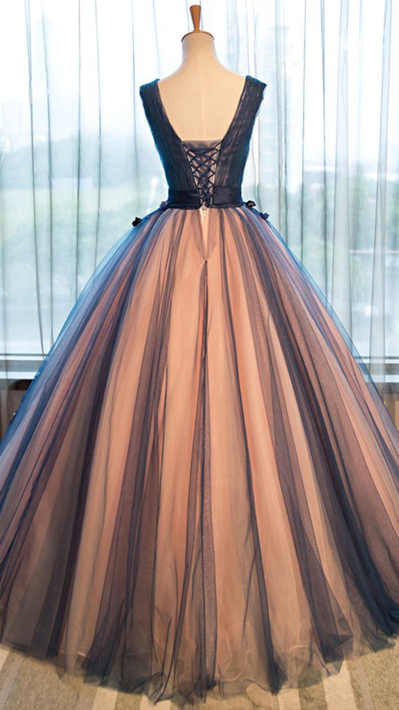 Pretty tulle v-neck applique A-line long evening dresses ,ball gown prom dress DM195