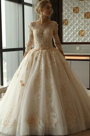 3/4 Sleeve Lace Appliques Tulle Ball Gown Plus Size Wedding Dress DM639